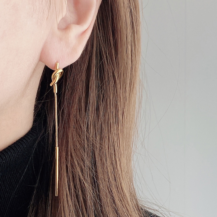 ノットラインチェーンステンレスピアス アレルギー対応 揺れる | FACION | 詳細画像8 