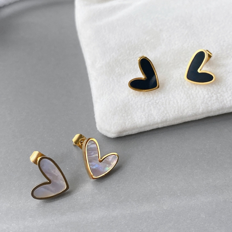 シェル風ハートステンレスピアス アレルギー対応 つけっぱなし | FACION | 詳細画像5 