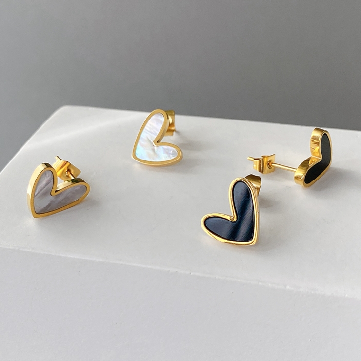 シェル風ハートステンレスピアス アレルギー対応 つけっぱなし | FACION | 詳細画像3 