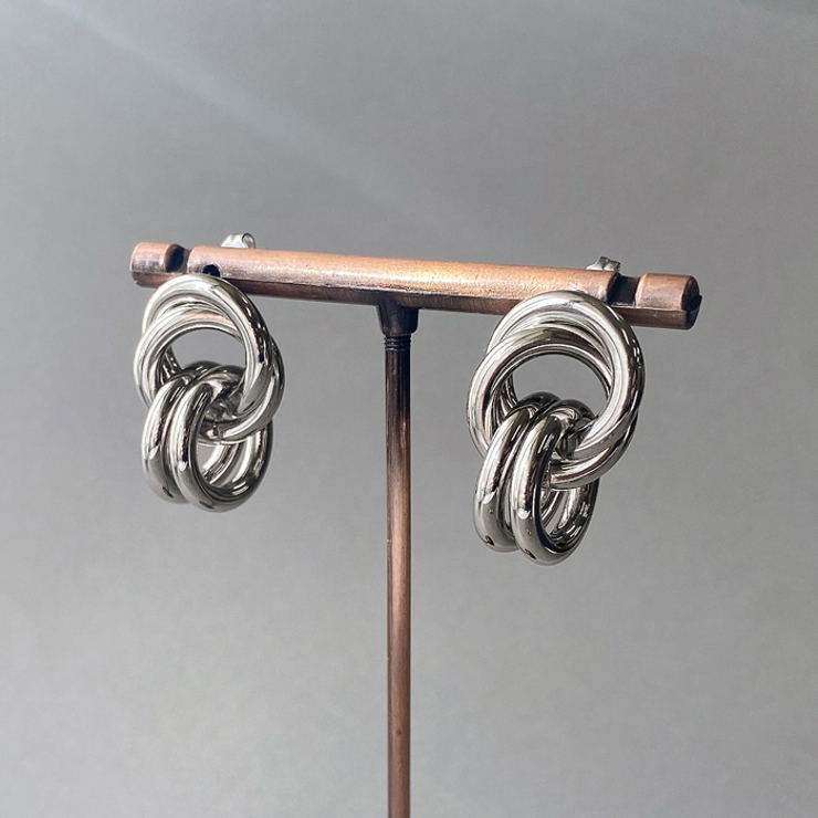 シルバー | オーバルマルチリングステンレスピアス 金属アレルギー アレルギー対応 | FACION