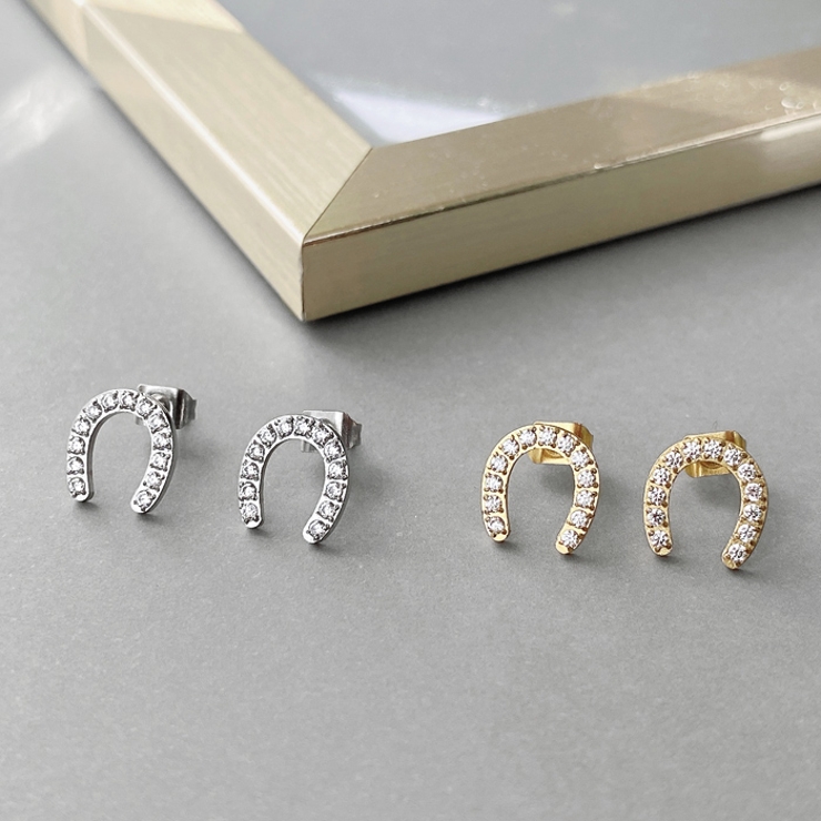 馬蹄ホースシューCZステンレスピアス 馬 アレルギー対応 | FACION | 詳細画像4 