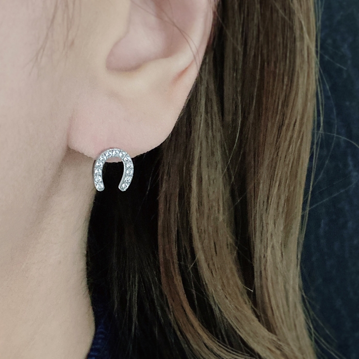 馬蹄ホースシューCZステンレスピアス 馬 アレルギー対応 | FACION | 詳細画像8 