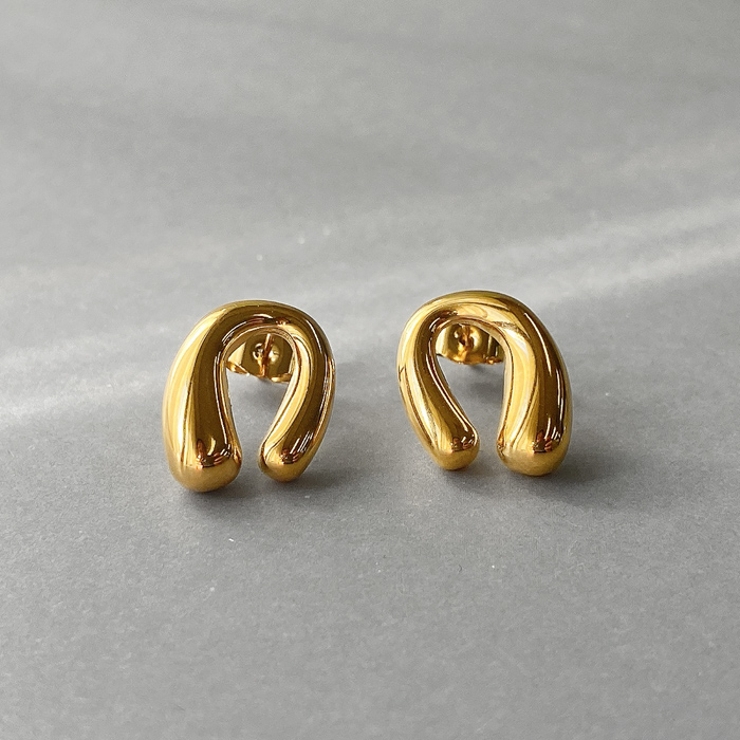 ゴールド | ニュアンス馬蹄ホースシューステンレスピアス アレルギー対応 レディース | FACION