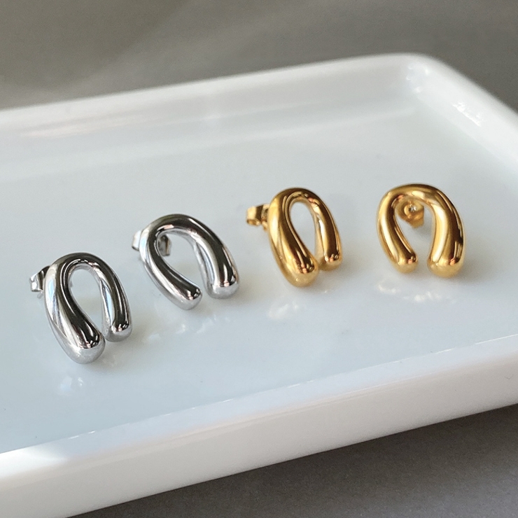 ニュアンス馬蹄ホースシューステンレスピアス アレルギー対応 レディース | FACION | 詳細画像2 