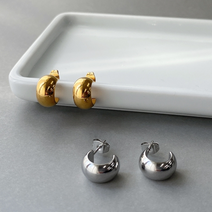 プランプステンレスロールフープピアス 金属アレルギー対応 アレルギー対応ピアス | FACION | 詳細画像5 