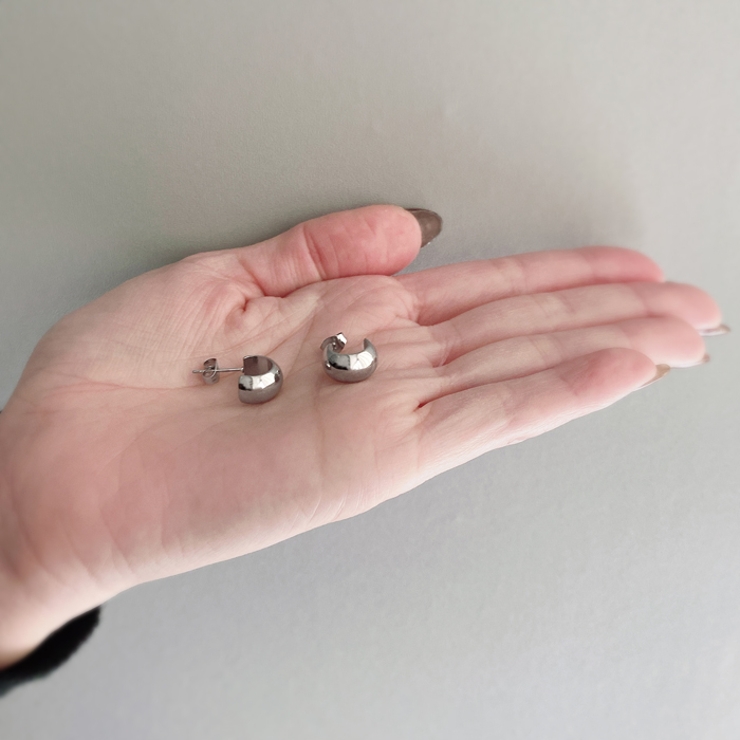 プランプステンレスロールフープピアス 金属アレルギー対応 アレルギー対応ピアス | FACION | 詳細画像10 