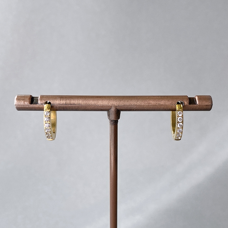 ゴールド | ジルコニアラインワンタッチステンレスフープピアス アレルギー対応 金属アレルギー | FACION