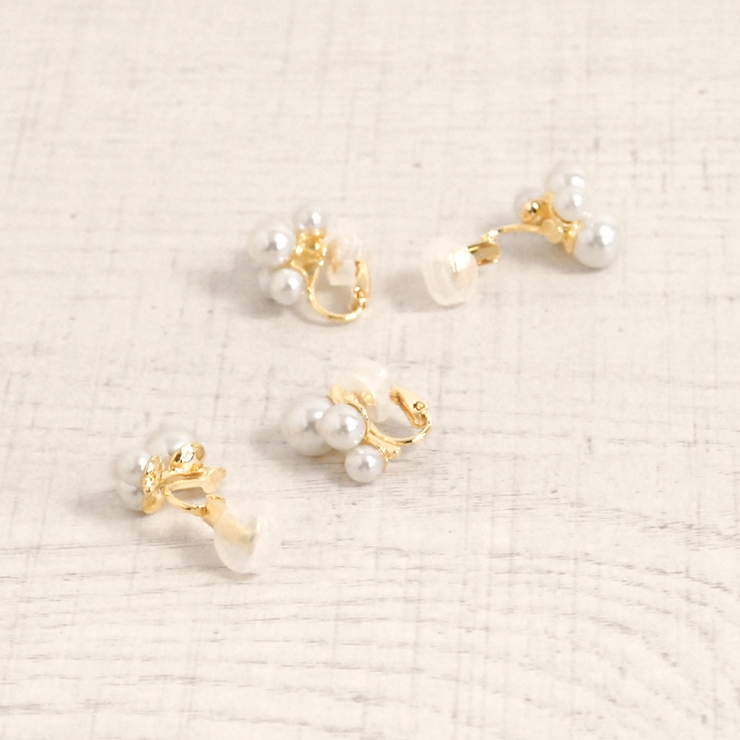 バブルパールイヤリング ノンホールピアスゴールド樹脂 | FACION | 詳細画像3 