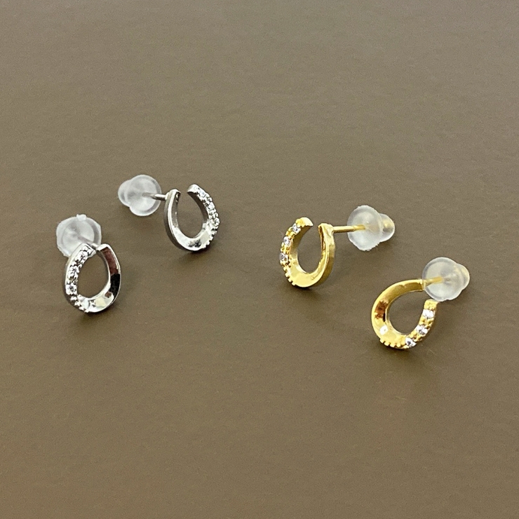 ミニ馬蹄ハーフストーンピアス ホースシュー U型 | FACION | 詳細画像1 