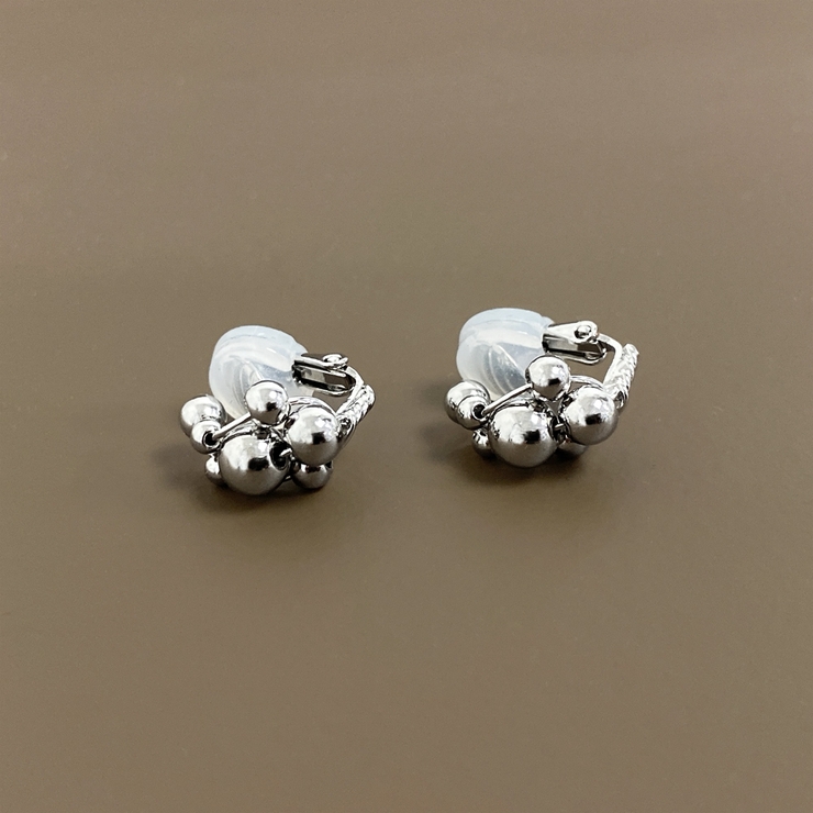 シルバー | バブルメタルボールイヤリング レディース イヤーカフ | FACION