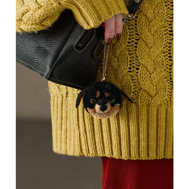 エクリュ・黒犬 | Fashion Letter ファッションレター | Fashion Letter