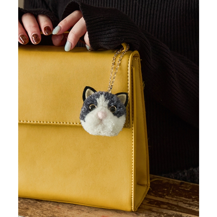 ダークグレー・ハチワレ猫 | Fashion Letter ファッションレター | Fashion Letter