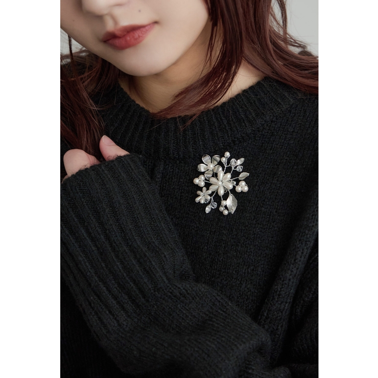 シルバー | niana ニアナ メタルフラワーブローチ | Fashion Letter