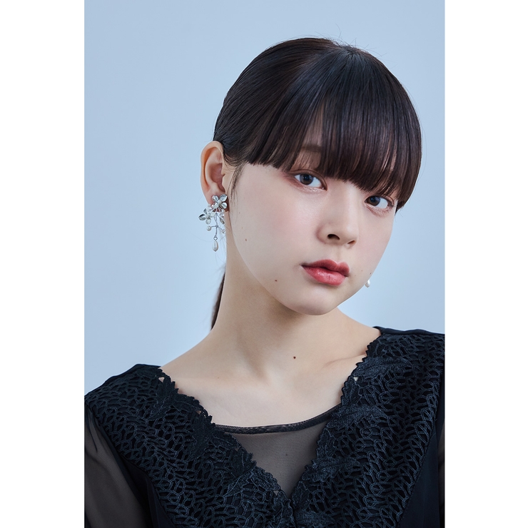 niana ニアナ メタルフラワーパールイヤリング | Fashion Letter | 詳細画像4 