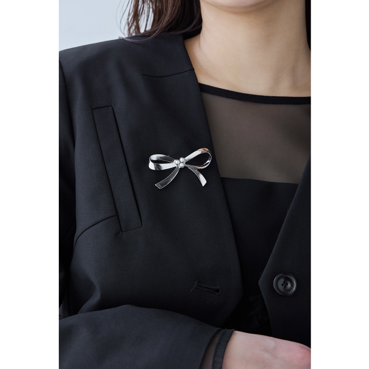 シルバー | niana ニアナ ラインリボンブローチ | Fashion Letter