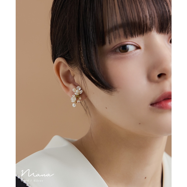 niana ニアナ パールフラワーイヤリング | Fashion Letter | 詳細画像1 