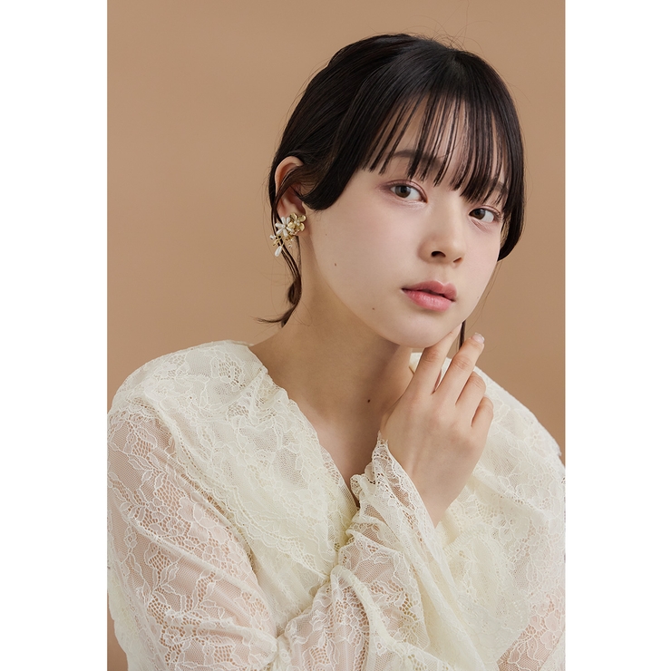 niana ニアナ パールメタルフラワーイヤリング | Fashion Letter | 詳細画像4 
