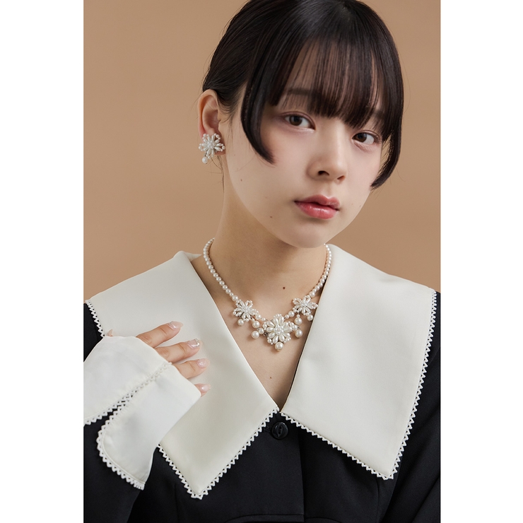niana ニアナ ボリュームフラワーパールネックレス | Fashion Letter | 詳細画像4 