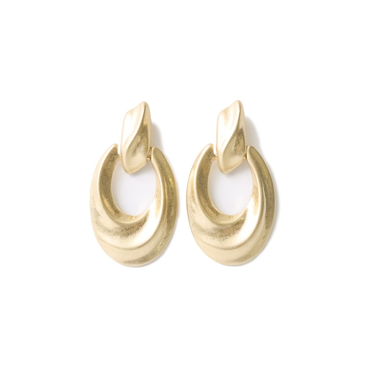 デザインピアスで コーディネートを上品 に 品番 Gs Re Edit リエディ のレディースファッション通販 Shoplist ショップリスト