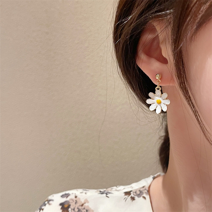 マーガレットモチーフピアス 9453[品番：XB000009765]｜G&L Style