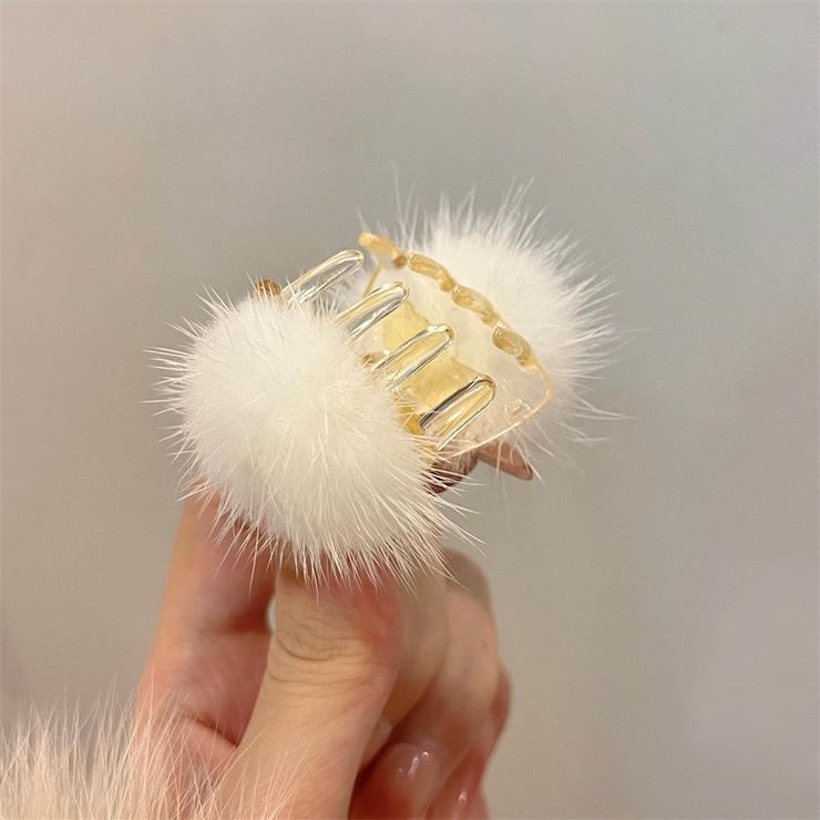 アイボリー | ファー付き ヘアクリップ 9883 | G&L Style