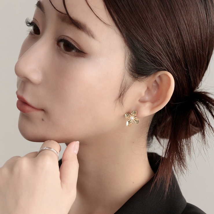 ピアス 小ぶり フラワー | epicday | 詳細画像6 