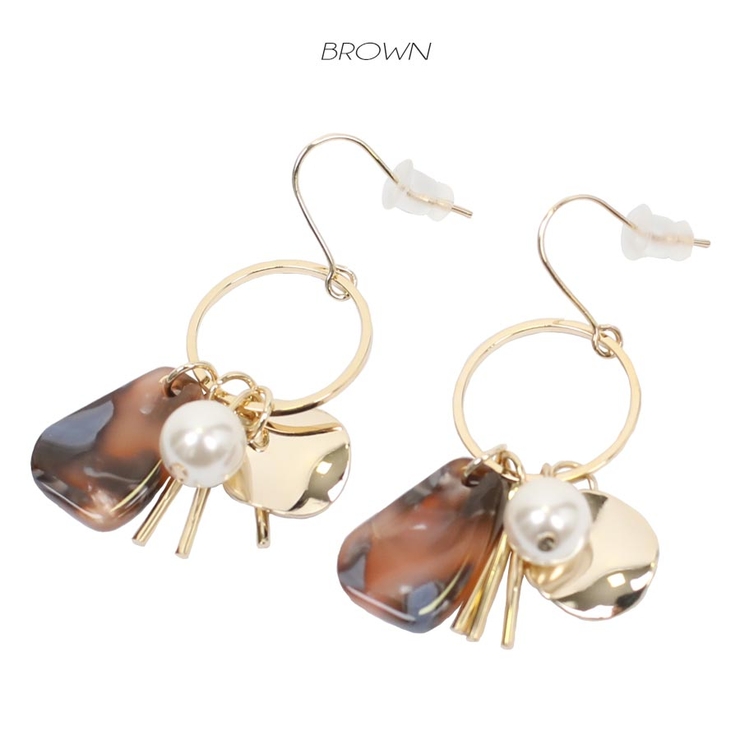 ブラウン | ジェムストーンとパールのモチーフピアス | Growing Rich