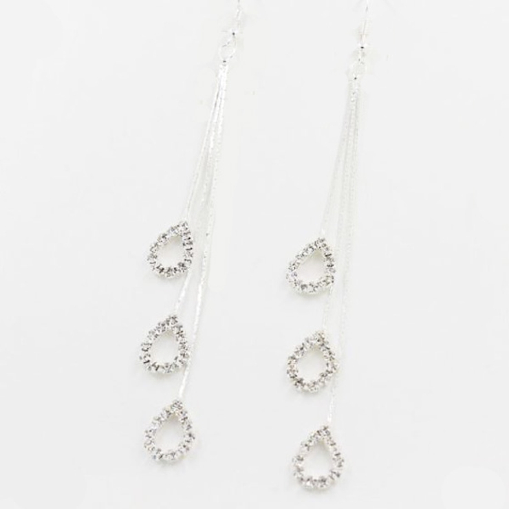 シルバー | しずく 3連 フックピアス | gulamu jewelry 