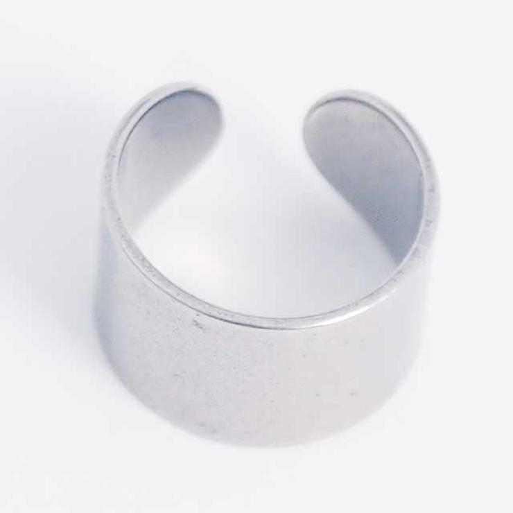 イヤーカフ 6mm幅 シンプル | ピアス専門店HOMESLICEPRODUCTIONS | 詳細画像3 