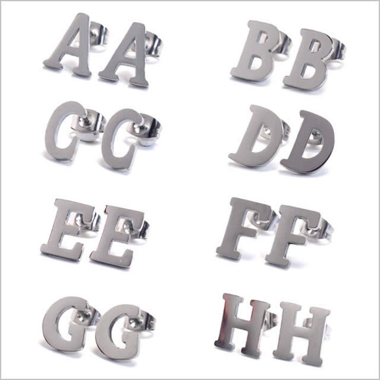 ピアス 316Lサージカルステンレス アルファベット | ピアス専門店HOMESLICEPRODUCTIONS | 詳細画像5 