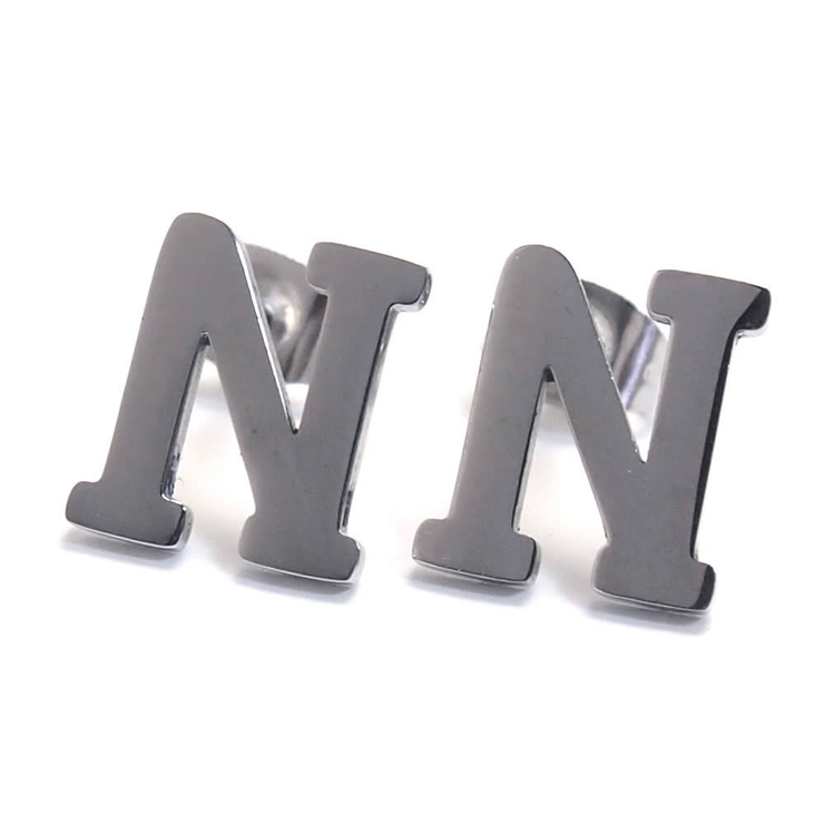 ピアス 316Lサージカルステンレス アルファベット | ピアス専門店HOMESLICEPRODUCTIONS | 詳細画像1 