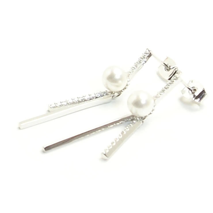 パール&amp;ジュエルラインバー スウィングピアス 【シルバー925ポスト | ピアス専門店HOMESLICEPRODUCTIONS | 詳細画像1 