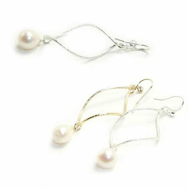 ピアス サージカルステンレス ティアドロップ淡水パール＆ウォープデザインフレーム | ピアス専門店HOMESLICEPRODUCTIONS | 詳細画像6 