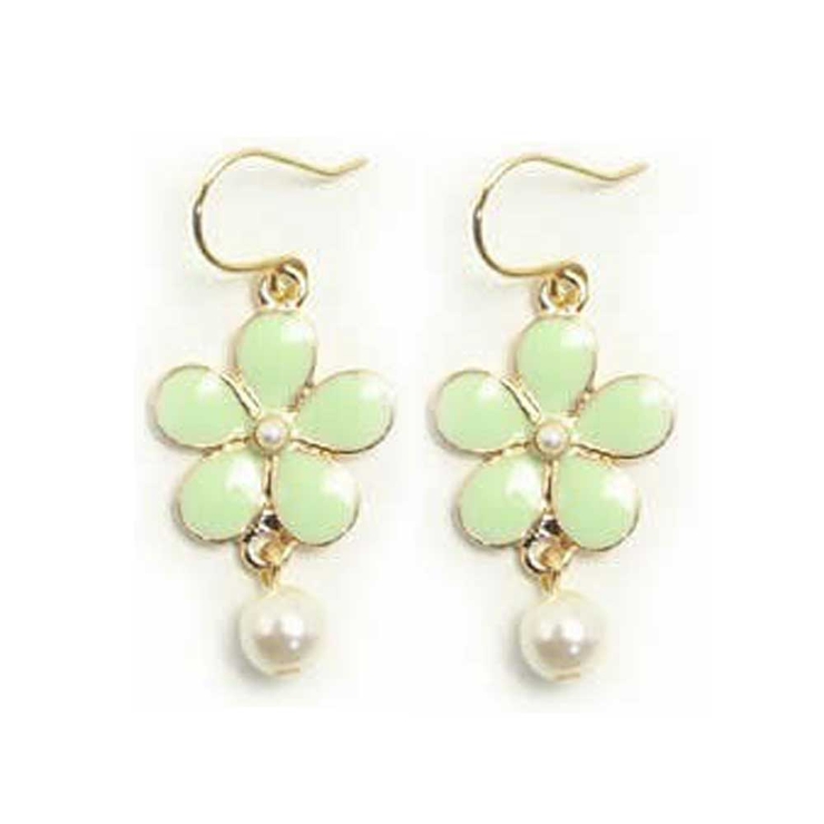 グリーン | ピアス サージカルステンレス フラワー＆パール 1ペア レディース 両耳用 | ピアス専門店HOMESLICEPRODUCTIONS