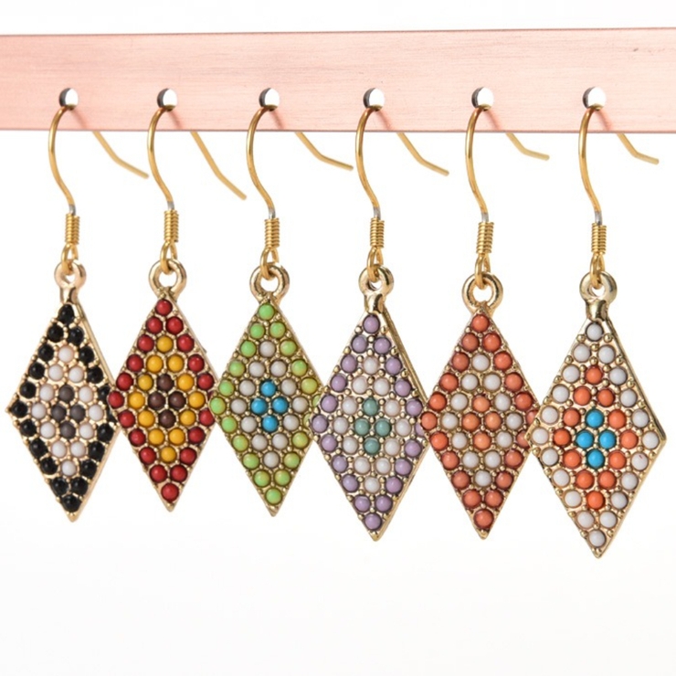 ピアス サージカルステンレス カラービーズ ダイヤ 1ペア レディース 両耳用 | ピアス専門店HOMESLICEPRODUCTIONS | 詳細画像1 