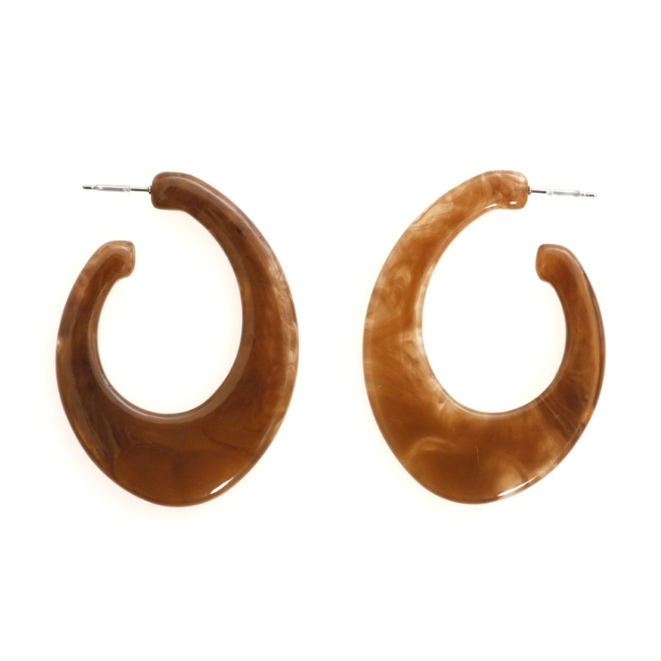 ライトブラウン | ピアス サージカルステンレス カッティングオーバル 1ペア レディース 両耳用 | ピアス専門店HOMESLICEPRODUCTIONS