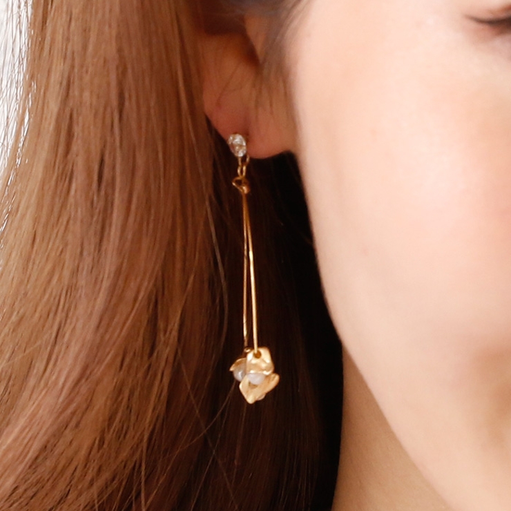 ピアス サージカルステンレス 淡水パール×ティアドロップフープ | ピアス専門店HOMESLICEPRODUCTIONS | 詳細画像5 