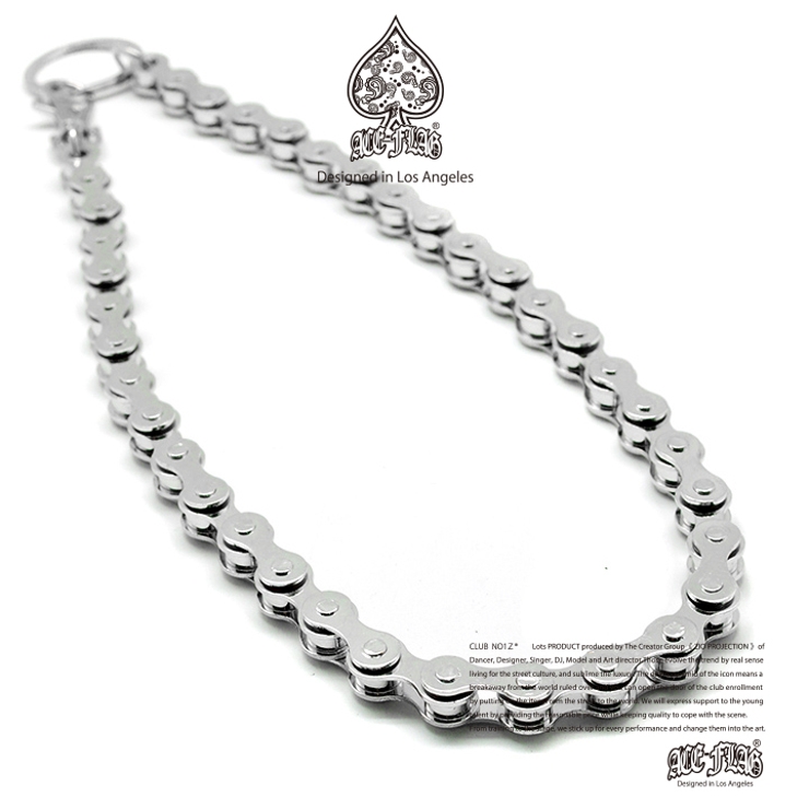 Bike hotsell wallet chain