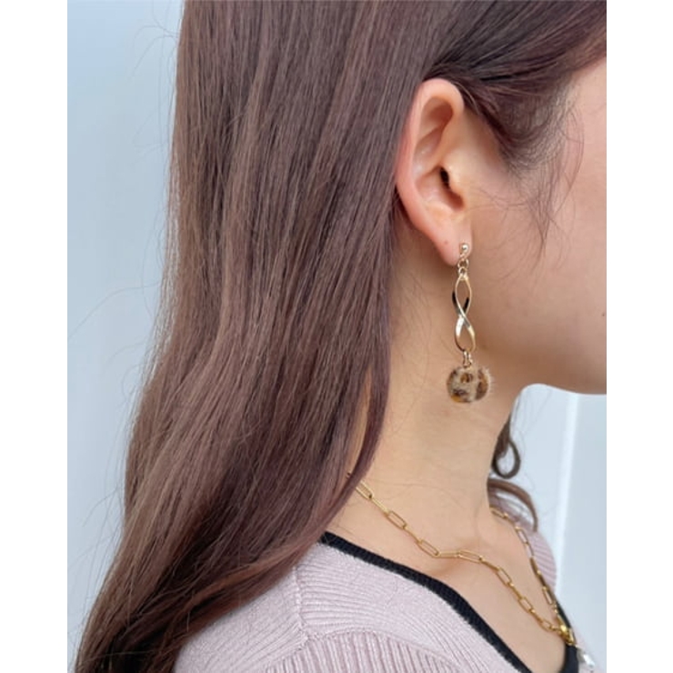 メタルリング フェイクファーボールピアス 品番 Ingw Ingni イング のレディースファッション通販 Shoplist ショップリスト メタルリング フェイクファーボールピアス 品番 Ingw Ingni イング のレディースファッション通販 Shoplist ショップリスト