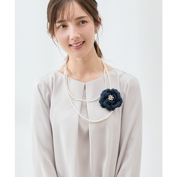 ネイビー | コサージュ付き二連ネックレス | a.v.v【WOMEN】