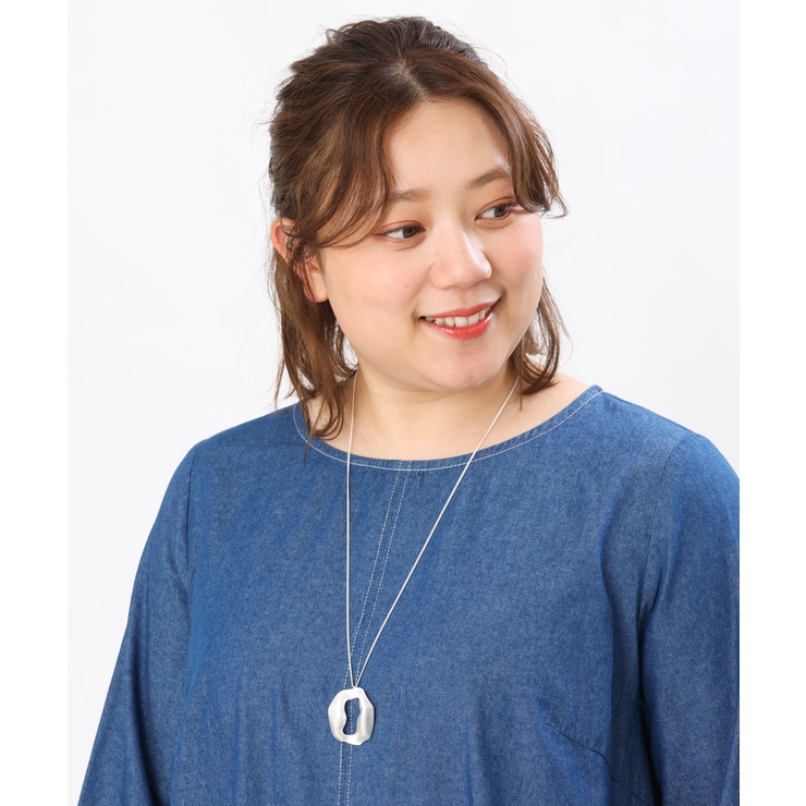 シルバー(96) | 変形サークルモチーフロングネックレス | eur3