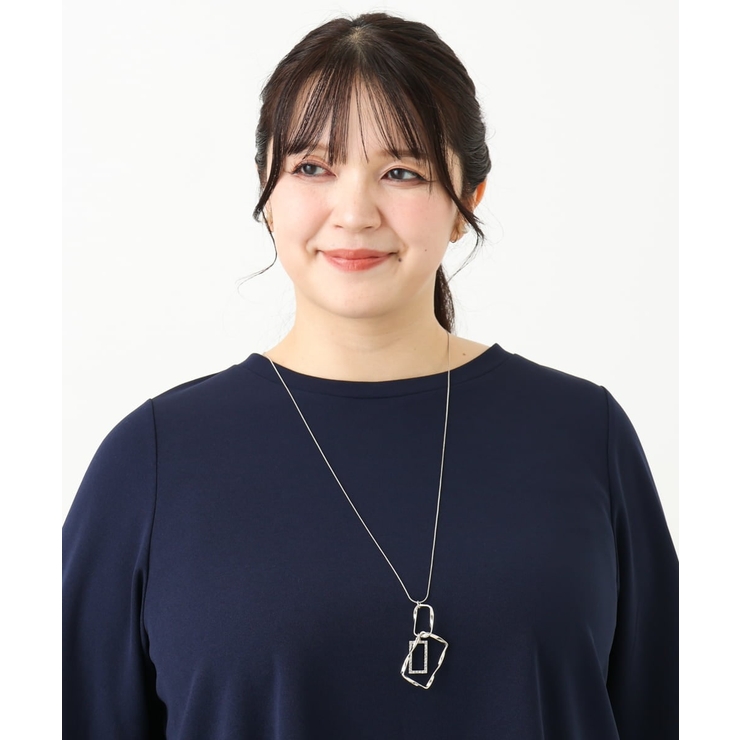 シルバー(96) | スクエアビジューデザインネックレス | eur3