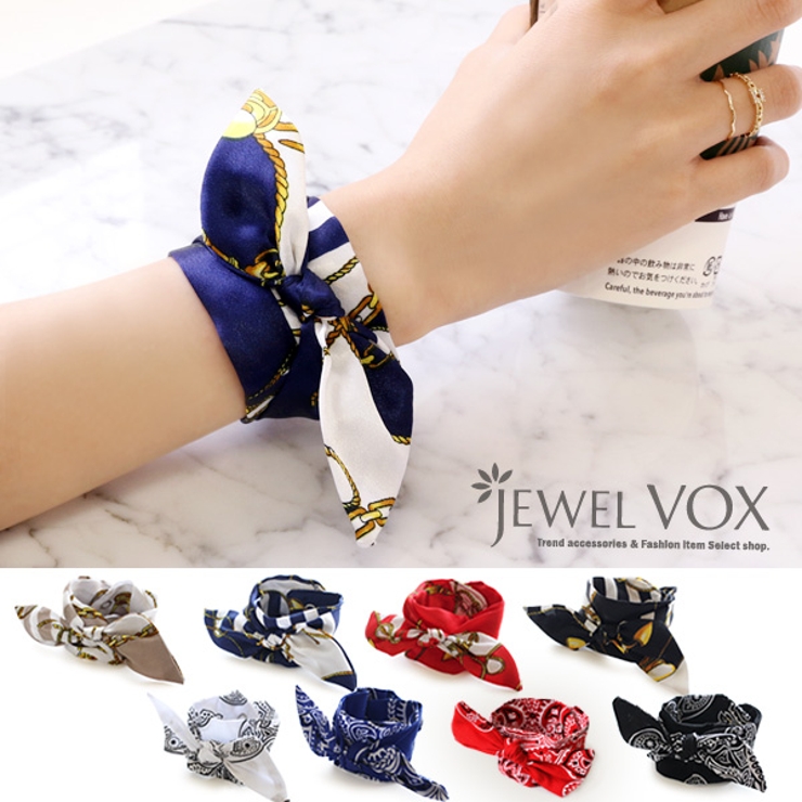 【極美品/レア】ヴァレクストラ リボン スカーフ レッド×ネイビー系 ペイズリー 極美品/レア】ヴァレクストラ リボン スカーフ レッド×ネイビー