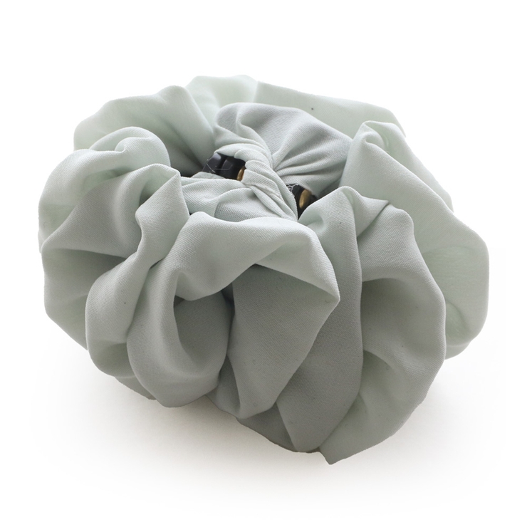 ライトグリーン | ドレープフリルくしゅくしゅミニ バンスクリップ シンプル | Jewel vox