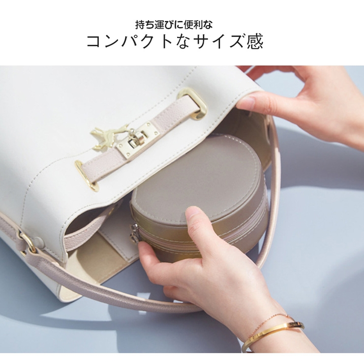 ピアス