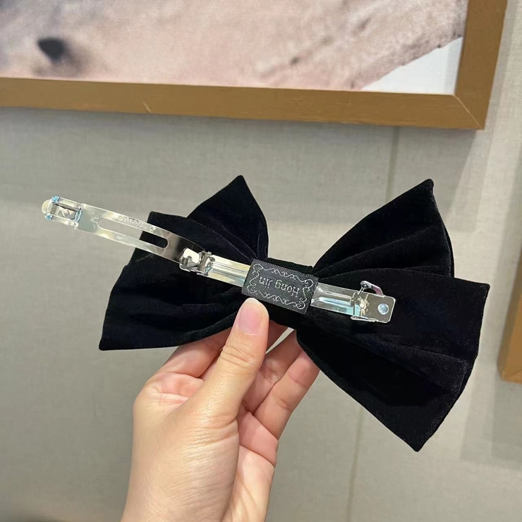 アクセサリー結婚式ヘアアクセサリーウェディングヘッドドレスブライダルアクセサリー二次会謝恩会披露宴上品フォーマルパーティー花嫁前撮り結婚式ヘア挙式ブライダル撮影用小物ゴージャスエレガント大きい小さい華やかヘアアレンジ【22122】