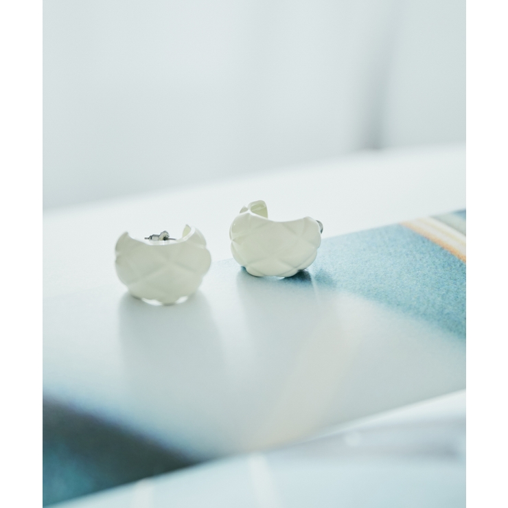 オフホワイト(15) | キルティングピアス | VIS 