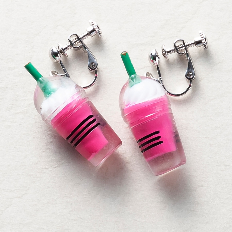 ストロベリーフラペチーノドリンク | ドリンクプチイヤリング レディースファッション通販 アクセサリー | LAYLA