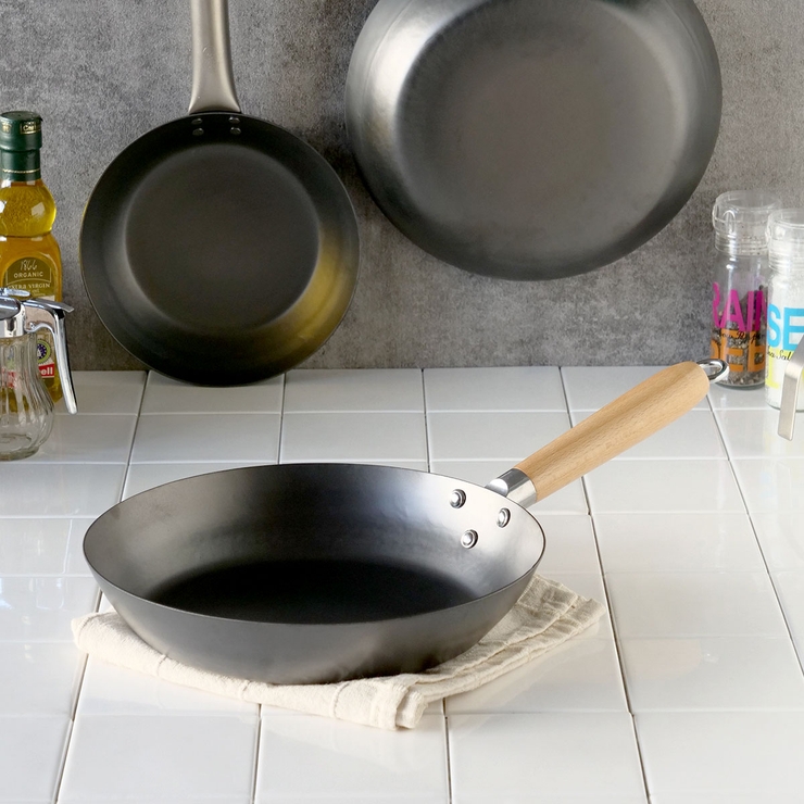 鉄フライパン 28cm 木柄 | livingut | 詳細画像13 