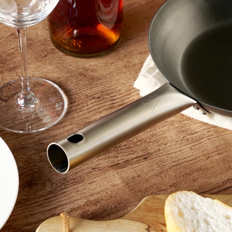 鉄フライパン 24cm チタン柄 | livingut | 詳細画像6 